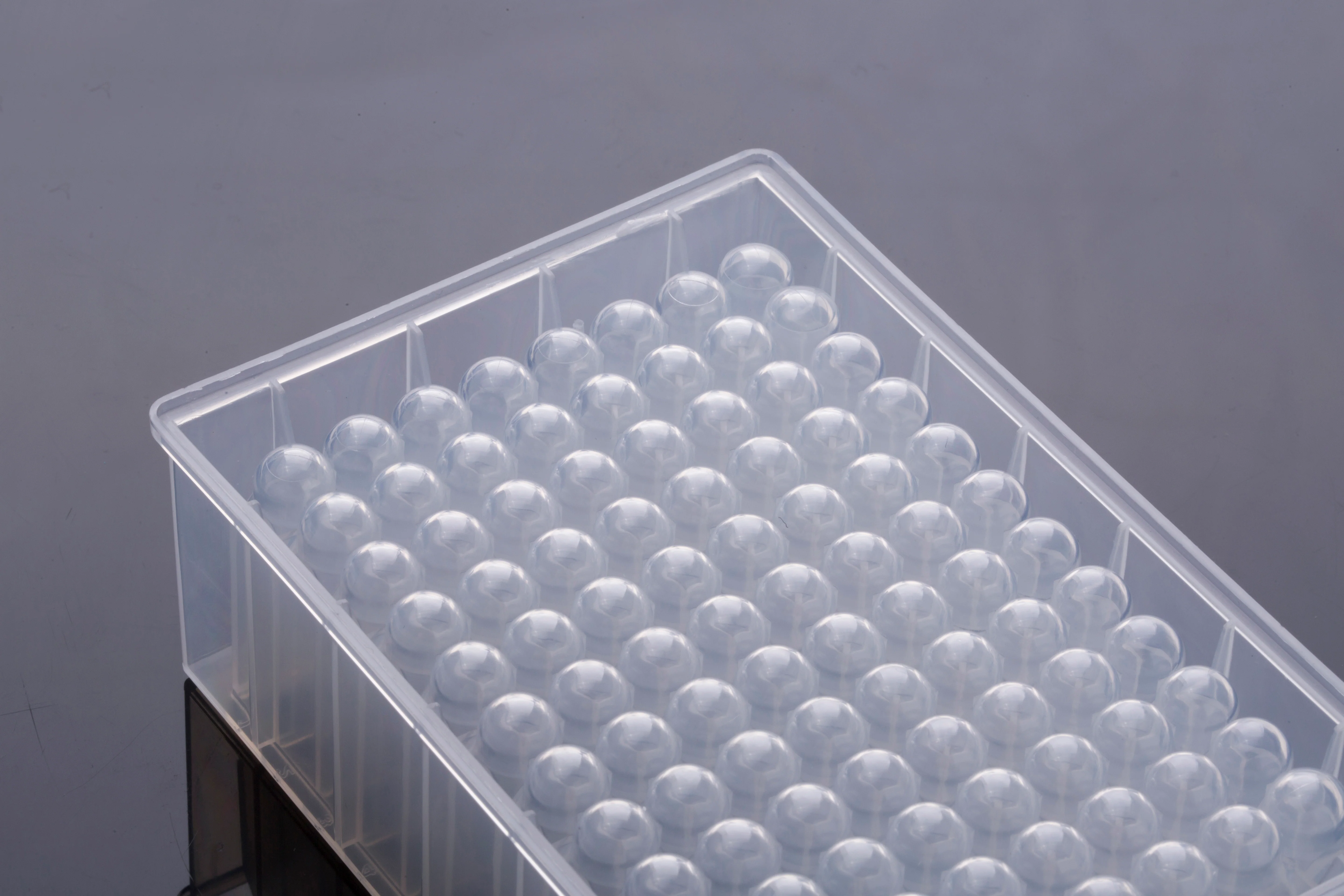 NEST Scientific 503002 - 2.2 ml 96-Well Deep Well Plate, U-Bottom, Square Well